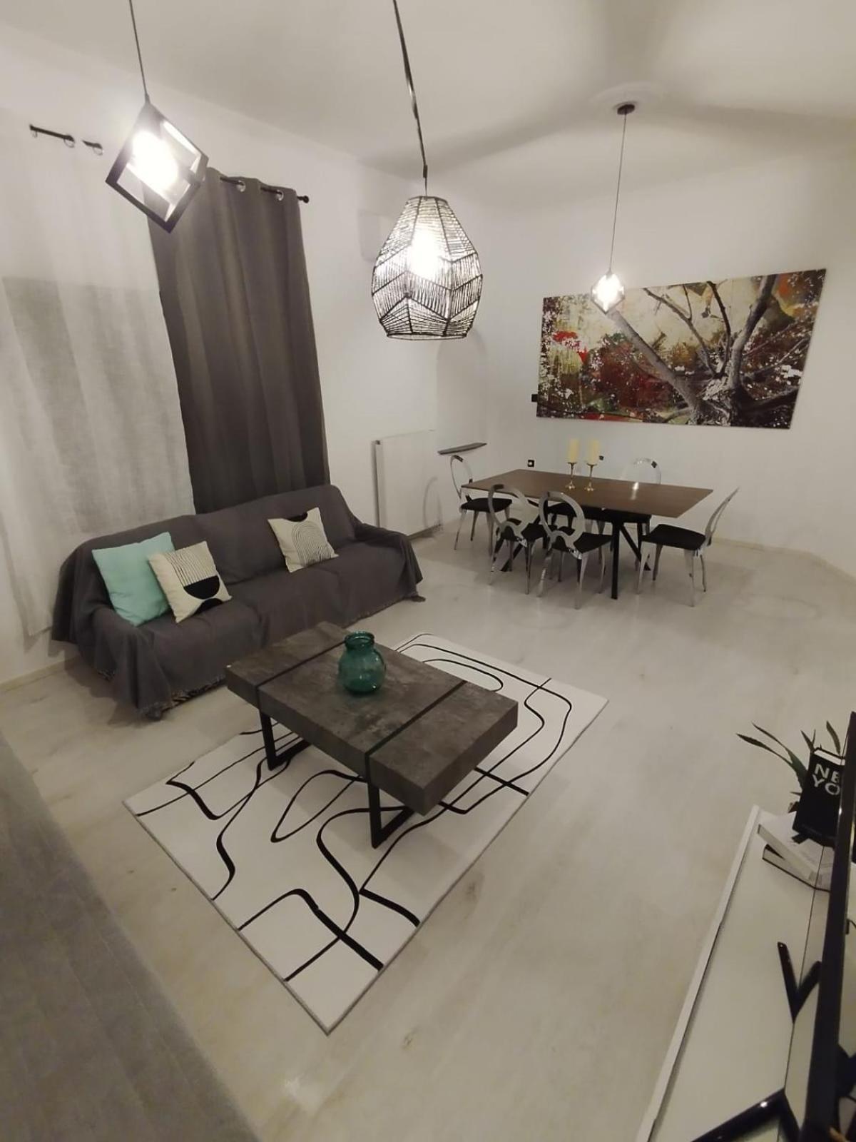 Black N' White Cozy Housegarden Alexandroúpoli Eksteriør bilde